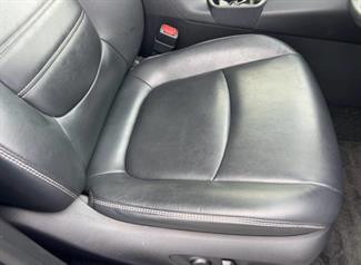 2020 Toyota RAV4 - Thumbnail