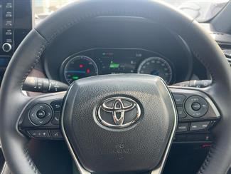 2021 Toyota Harrier - Thumbnail