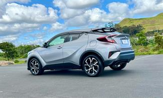 2019 Toyota C-HR - Thumbnail