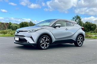 2019 Toyota C-HR - Thumbnail