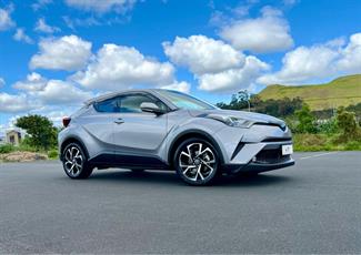 2019 Toyota C-HR - Thumbnail