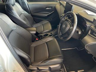 2021 Toyota Corolla - Thumbnail