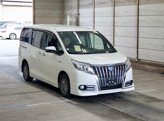 2016 Toyota Esquire - Thumbnail
