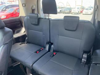 2016 Toyota Esquire - Thumbnail