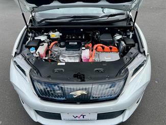 2016 Toyota Harrier - Thumbnail