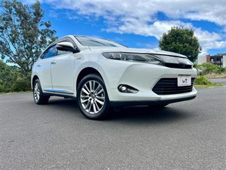 2016 Toyota Harrier - Thumbnail