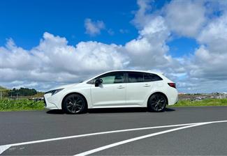 2021 Toyota Corolla - Thumbnail