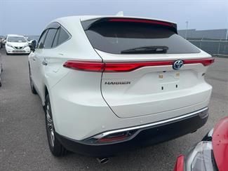 2022 Toyota Harrier - Thumbnail