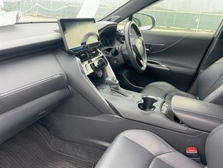 2022 Toyota Harrier - Thumbnail