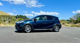 2018 Toyota Aqua - Thumbnail