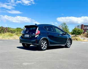 2018 Toyota Aqua - Thumbnail