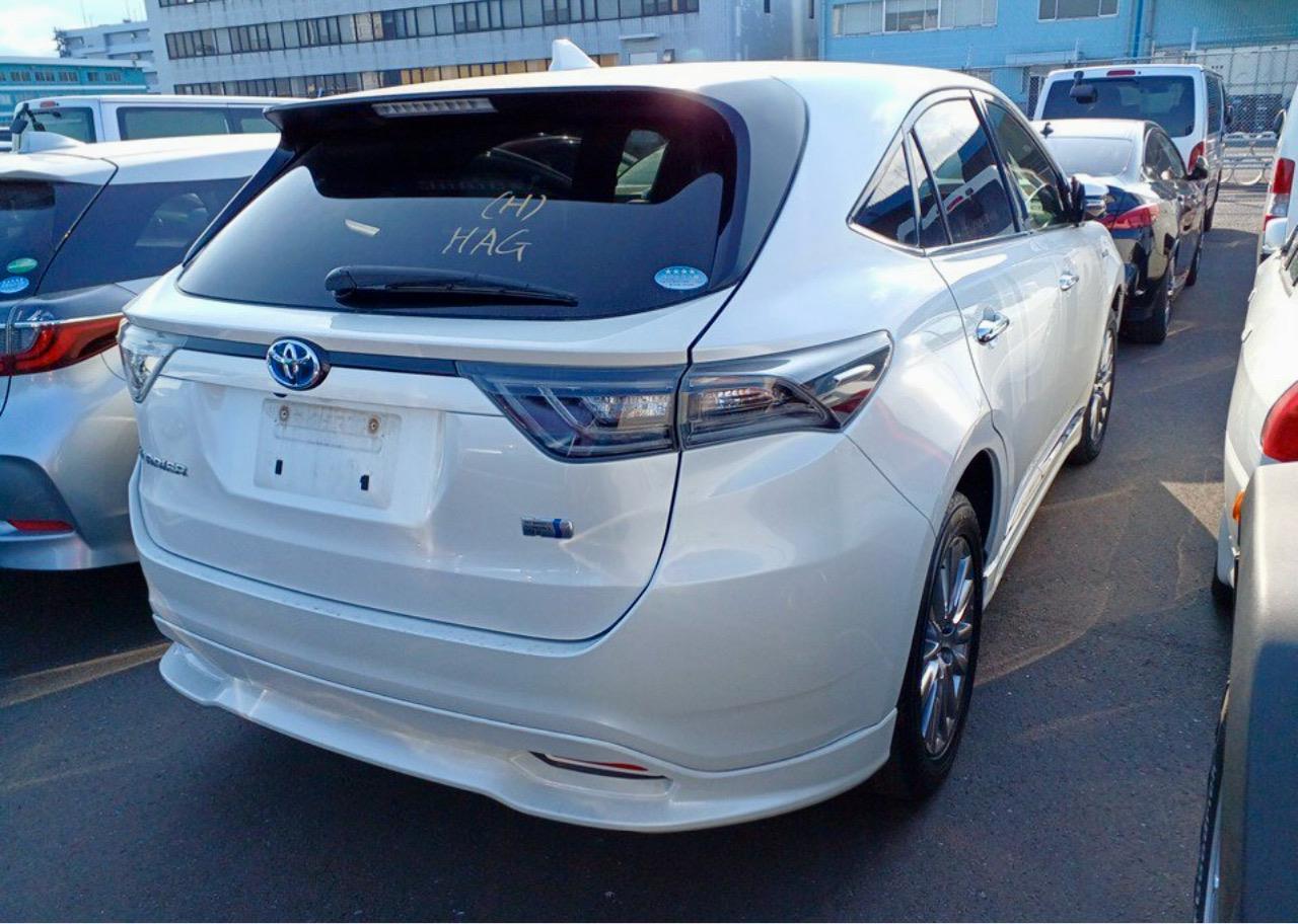 2015 Toyota Harrier