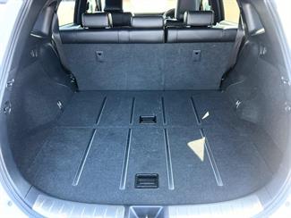 2015 Toyota Harrier - Thumbnail