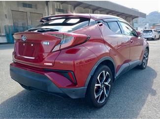 2018 Toyota C-HR - Thumbnail