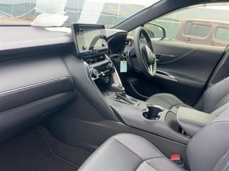 2021 Toyota Harrier - Thumbnail