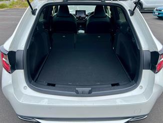 2020 Toyota Corolla - Thumbnail