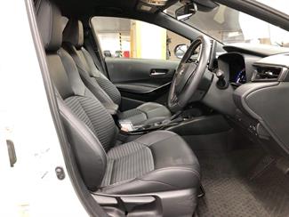 2020 Toyota Corolla - Thumbnail