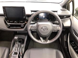 2020 Toyota Corolla - Thumbnail