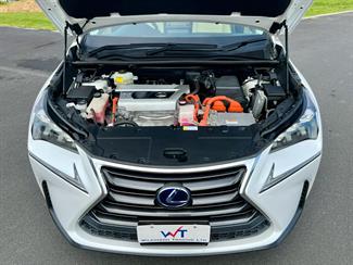2015 Lexus NX300H - Thumbnail