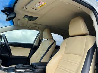 2015 Lexus NX300H - Thumbnail