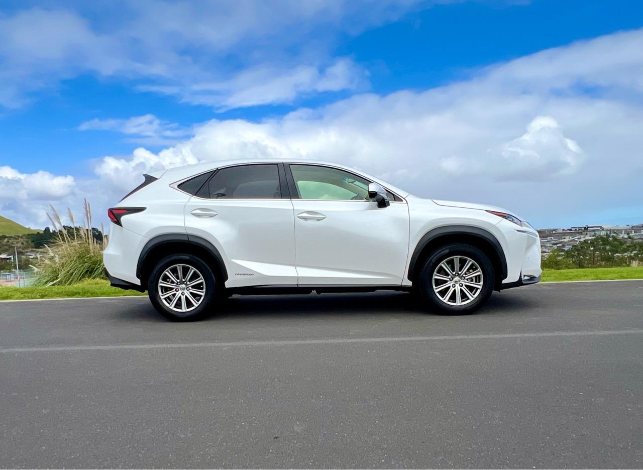 2015 Lexus NX300H