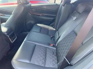 2016 Toyota Harrier - Thumbnail