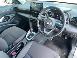 2021 Toyota Yaris Cross - Thumbnail