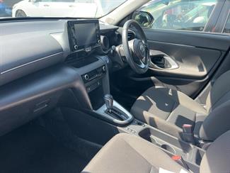 2021 Toyota Yaris Cross - Thumbnail