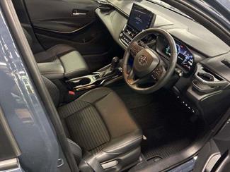 2024 Toyota Corolla - Thumbnail