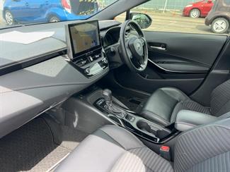 2023 Toyota Corolla - Thumbnail