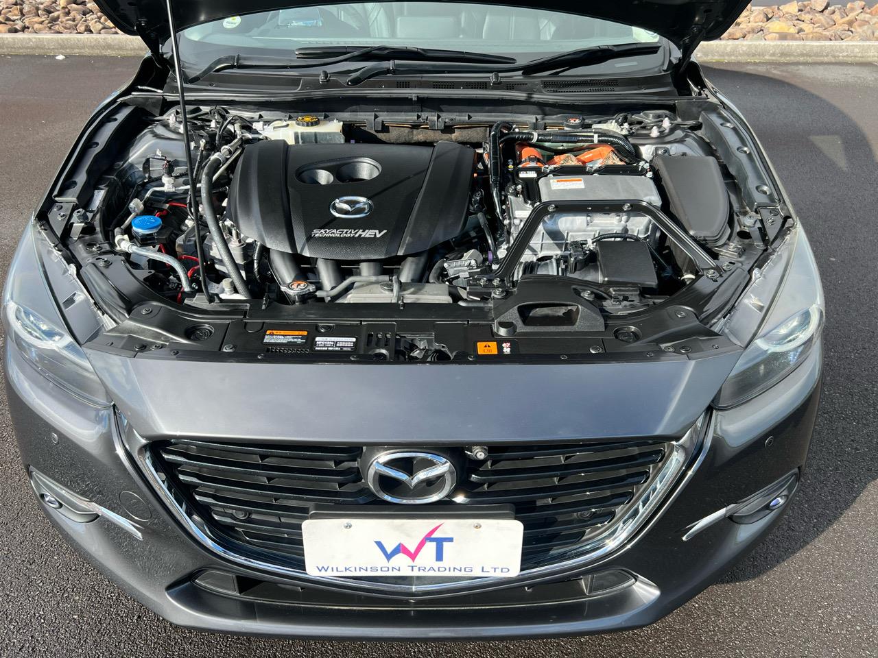 2018 Mazda Axela