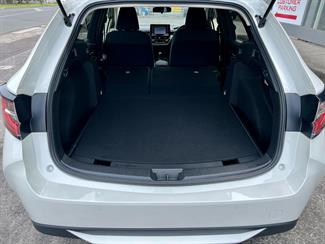 2020 Toyota Corolla - Thumbnail