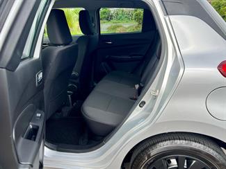 2021 Suzuki Swift - Thumbnail