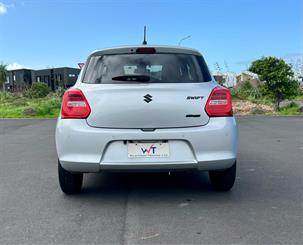 2021 Suzuki Swift - Thumbnail