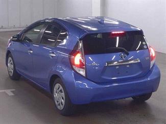 2016 Toyota Aqua - Thumbnail