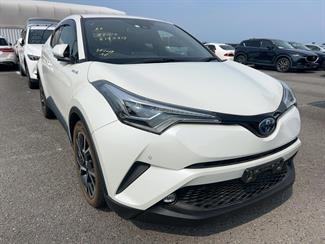 2018 Toyota C-HR - Thumbnail