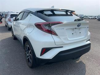 2018 Toyota C-HR - Thumbnail