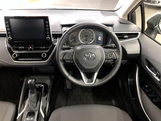 2021 Toyota Corolla - Thumbnail