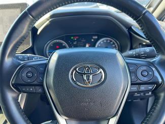 2021 Toyota Harrier - Thumbnail