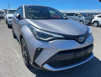 2020 Toyota C-HR - Thumbnail