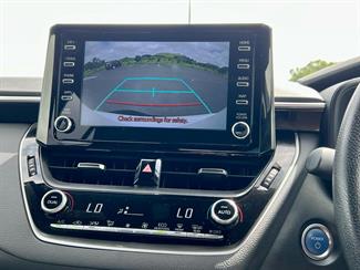 2021 Toyota Corolla - Thumbnail