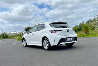 2021 Toyota Corolla - Thumbnail
