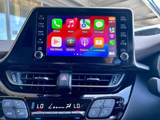 2021 Toyota C-HR - Thumbnail