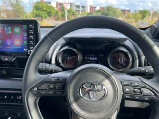 2020 Toyota Yaris - Thumbnail