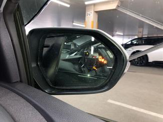 2020 Toyota Yaris - Thumbnail