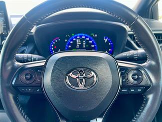 2020 Toyota Corolla - Thumbnail