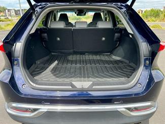 2020 Toyota Harrier - Thumbnail