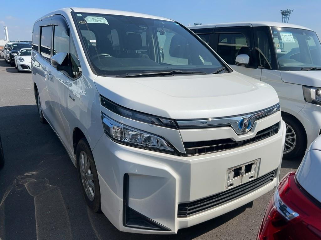 2019 Toyota Voxy