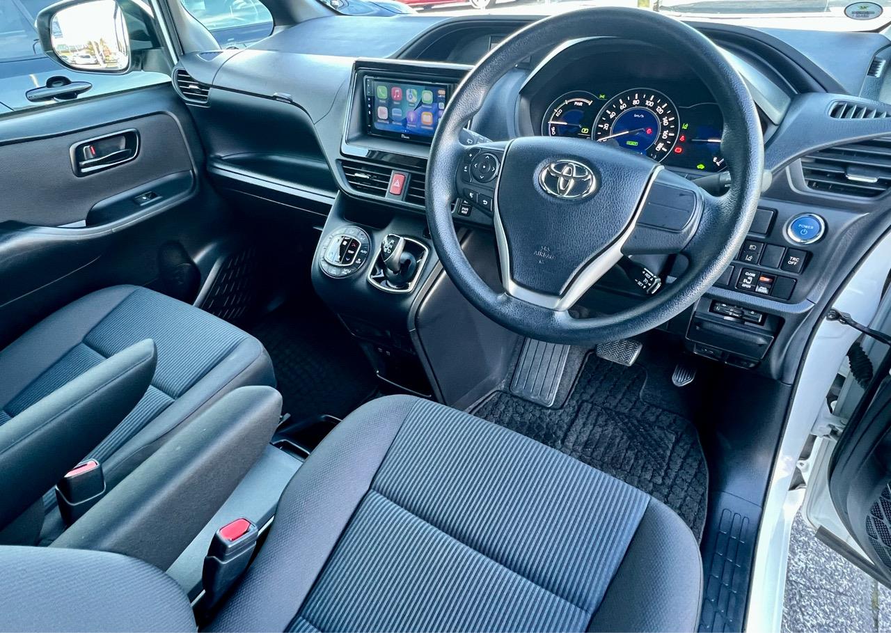 2019 Toyota Voxy