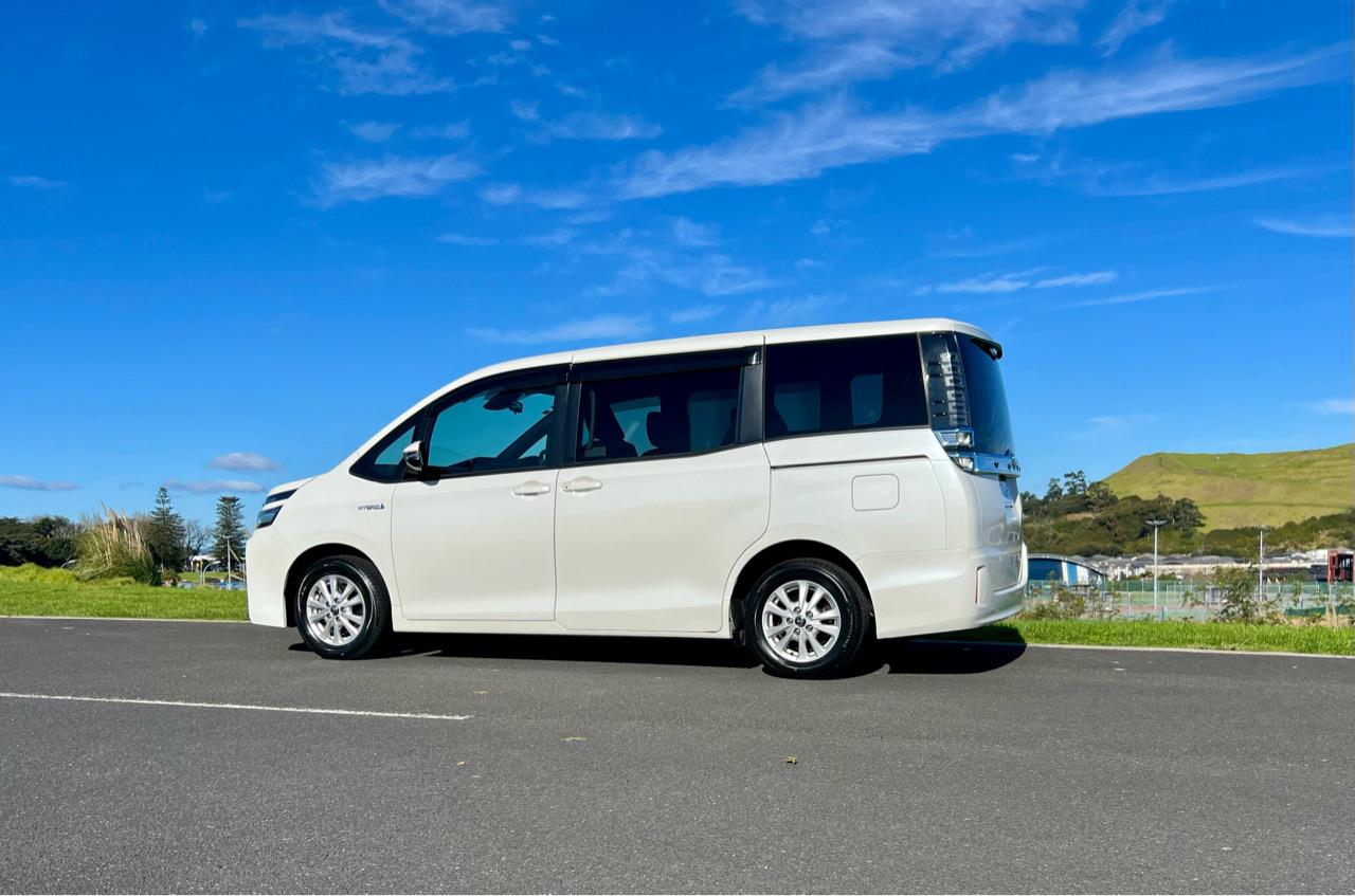 2019 Toyota Voxy